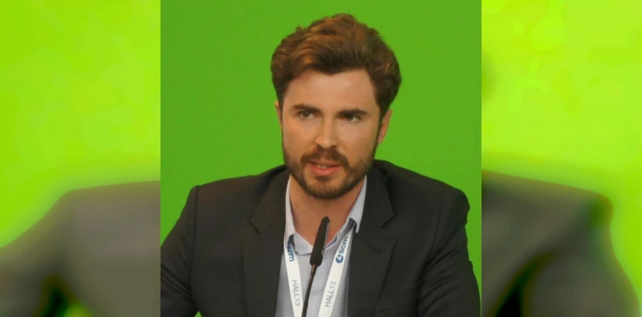 Андрей Тихомиров