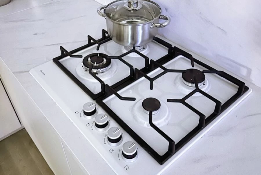 Встриваемая отчественная плита / Газпром бытовые системы