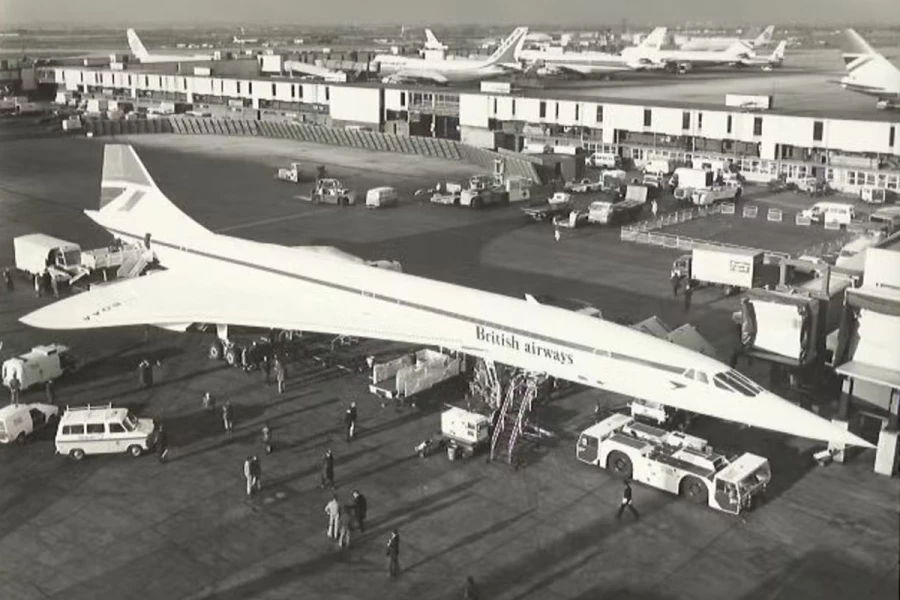 Concorde готовится к первому коммерческому рейсу. 1976 год
