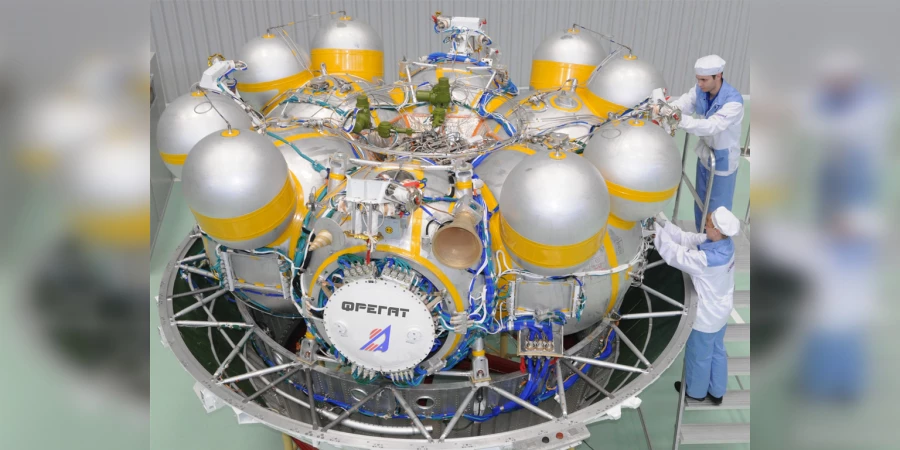 Разгонный блок Фрегат, на котором спутники Даурии отправились в космос / Роскосмос