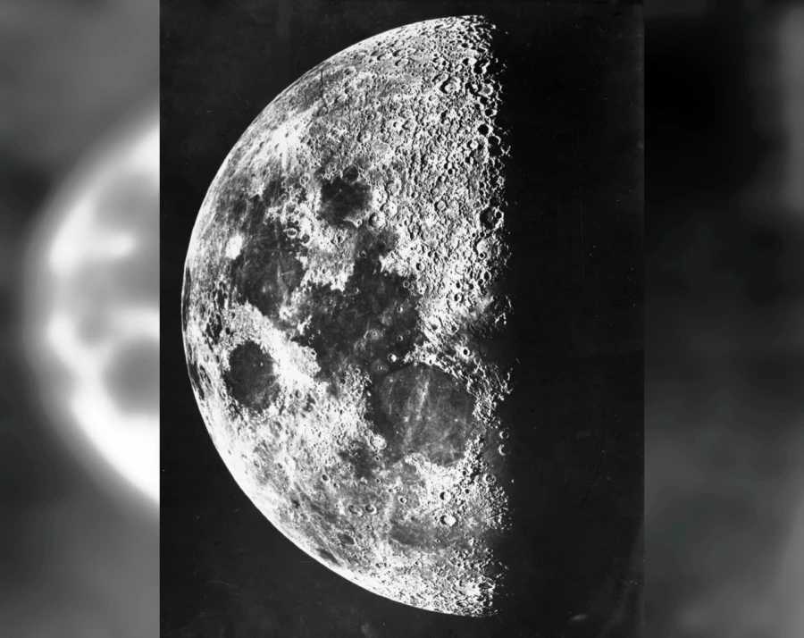 Снимок Луны, сделанный с помощью космических аппаратов. Источник: РИА Новости