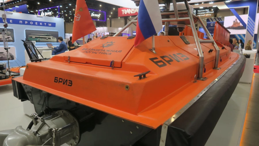 Морской робототехнический комплекс «Бриз» (производство ЗАО «Си Проект») на выставке «Нева 2025» Фото: Дмитрий Матвеев / Mashnews