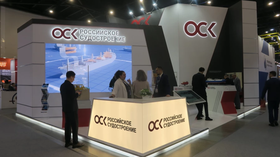 Стенд ОСК на Петербургском международном газовом форуме 2025. Фото: Дмитрий Матвеев / Mashnews