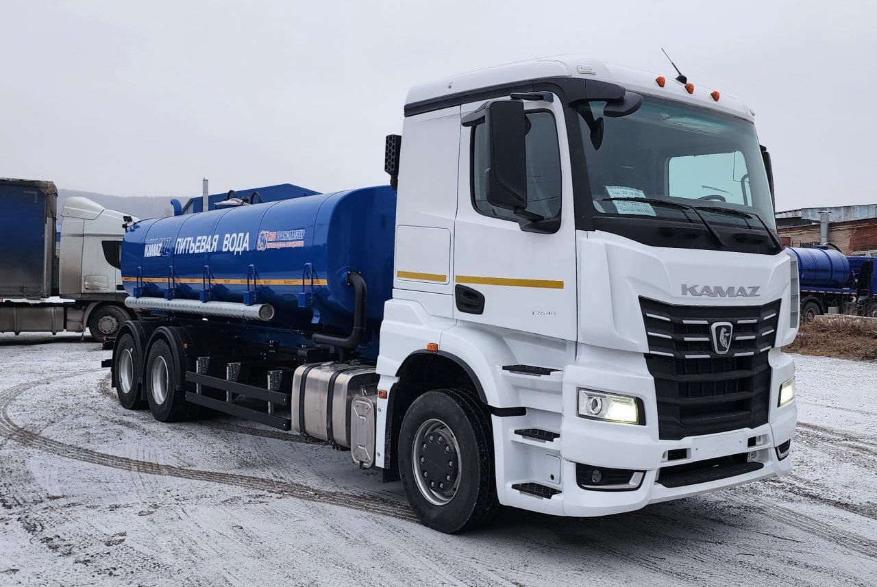 «КАМАЗ» и миасский «Трансмастер» вывели на рынок автоцистерну для питьевой воды