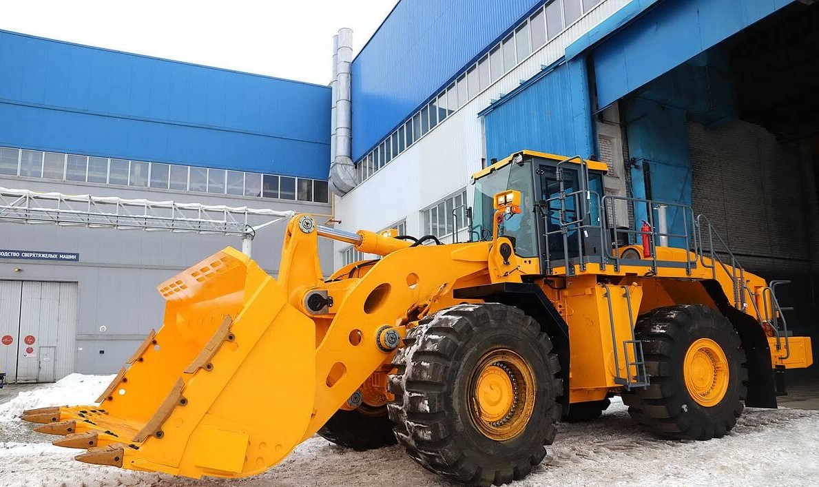 БЕЛАЗ представил новый фронтальный погрузчик